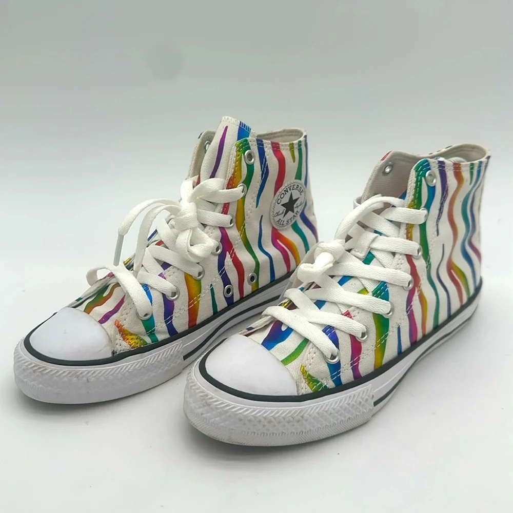 Converse Chuck Taylor Metallic Rainbow Stripe All Star Sneakers Junior Size US 4